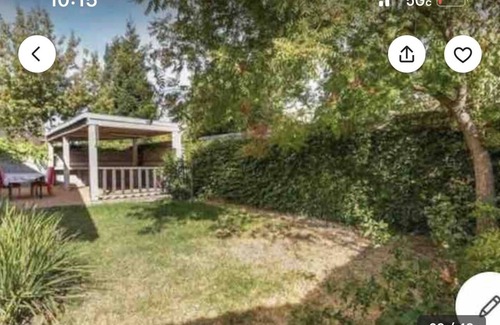 Elk Grove House | Huge bathtub 🛀house 1700sq. Yard 6000sq