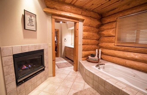 Payson Cabin | *HUGE* 🌲 Country Club Estate in Payson Tonto National Forest - Sleeps 20+ 🦌