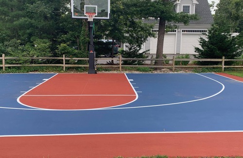 Bass River House | Huge Family Compound Near Beach Hot Tub, Basketball Court,Pinball. Linens incl