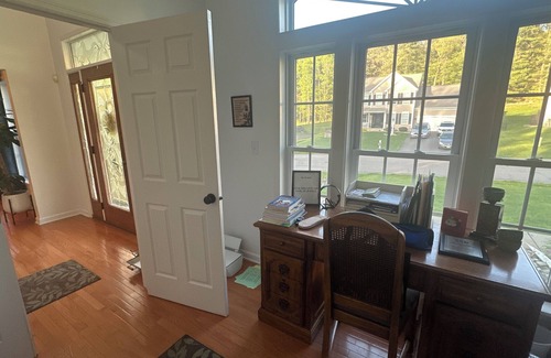 Niskayuna House | Huge Family Home; Centrally Located in the Capital Region!
