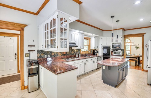 La Porte House | Huge Family Home w/Pool - 13 Mi to Lake Michigan!