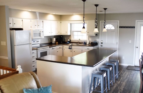 Keezletown House | Huge game room! Super Clean 5BR,3BA private home!Beautiful open field views!
