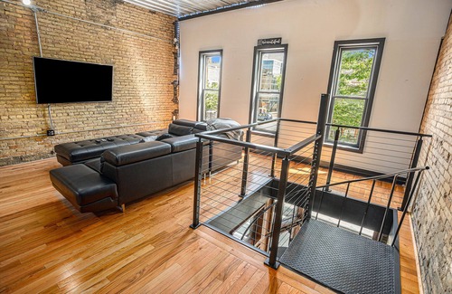 Heartside Condo | Huge Historic Condo downtown in the Heart of the city