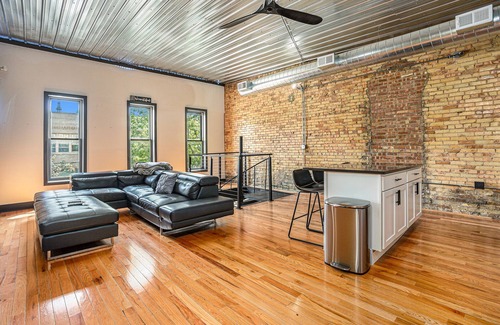 Heartside Condo | Huge Historic Condo downtown in the Heart of the city