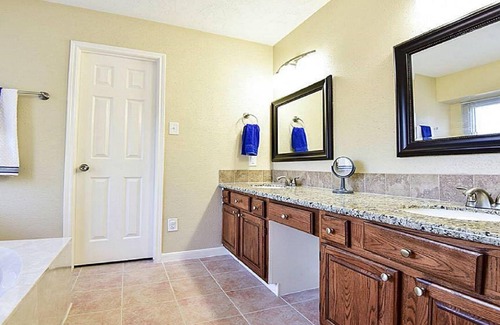 Barker House | Huge home away from home