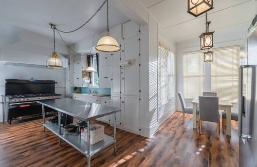 Westfort House | Huge home, perfect for big families & large groups
