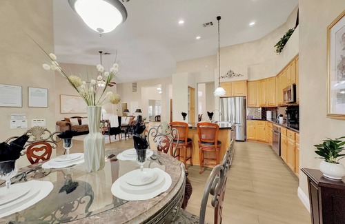 Arabian Crest House | Huge Home. Sleeps 12. Mayo Clinic, Desert Ridge, TPC Golf!