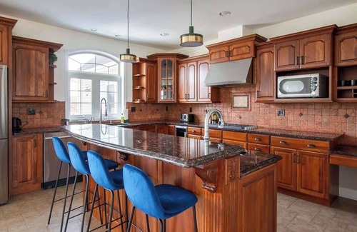 Pleasant Valley House | Huge HV Retreat: pool/spa/home theater/gym