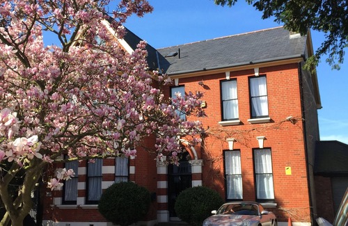 Catford Apartment | Huge loft apartment perfect for a visit to London, with parking and garden