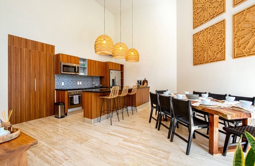 Playacar Condo | Huge Luxury 4BR Playacar | Gym | Pool | Sleeps 12