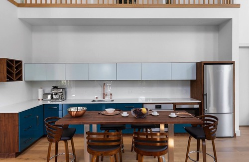 Jamesport House | Huge Modern Jamesport Home with Decks & Balconies Near Beaches & Wineries!