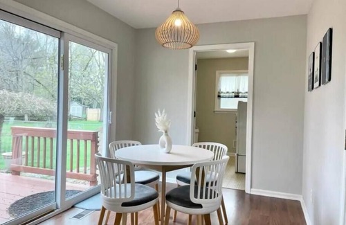 Carmel House | Huge, Peaceful home in Carmel!
