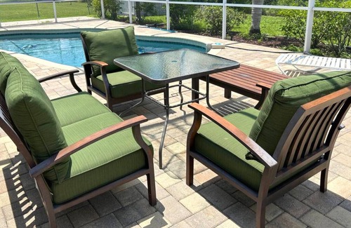 Gulf Cove House | !HUGE POOL/LANAI-BBQ-WASHER/DRYER-NEAR RIVER/BEACH/GOLF/PARKS/SHOPS/RESTAURANTS!