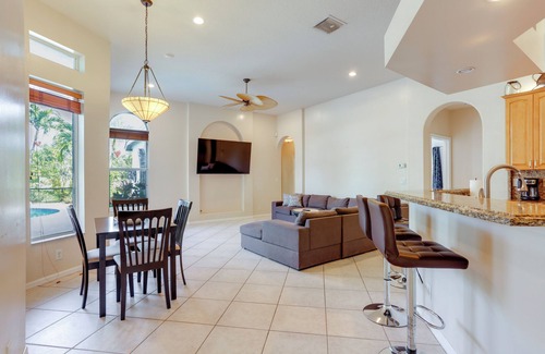 Hunt Club House | Huge Pool & Yard: Florida Family Home