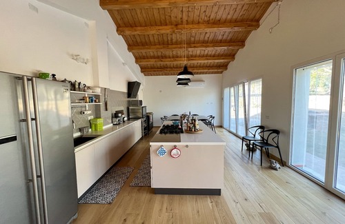 Capannori House | Huge Private Garden, AC in Bedrooms, Swimming Pool, Hot Tub and Wonderful Views