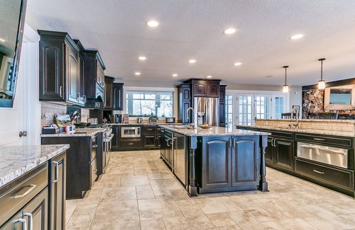 Webster City House | Huge Retreat with Outdoor Heated Pool by Briggs Woods Golf Course & Event Center