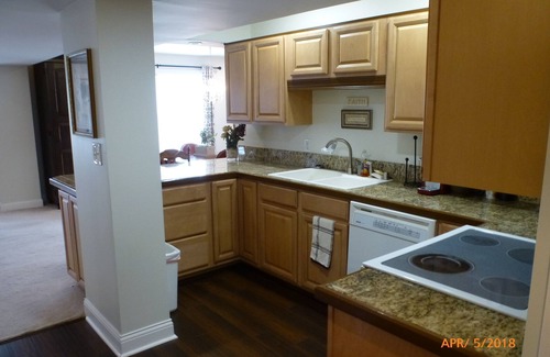 Fisherville Apartment | Huge ROMANTIC apartment for short or long stays