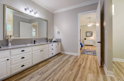 Cedar Creek House | Huge Single Story Updated Home with 2 Masters, Game Room, Pool, and a Garage