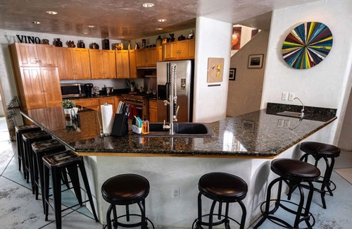 Alamosa House | Huge Upscale Alamosa Home with Hot Springs Admission Included for up to 10!