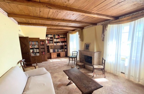 Baiano Villa | Huge villa with large exclusive pool + gardens/WIFI/sleeps 8
