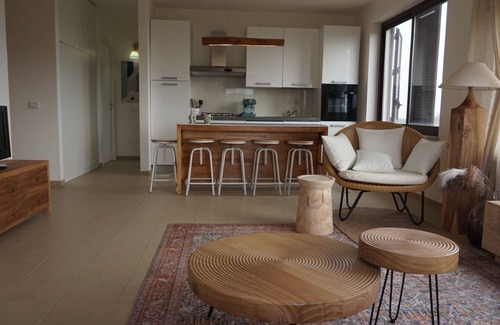 Ciminna Villa | HUGE Villa with Pool, Finnish Sauna, Pool Table, Full Gym, EPIC SICILY VIEWS!