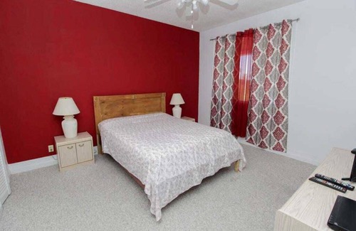 Bahamas Terrace Condo | Huge Waterfront Condo with Balcony