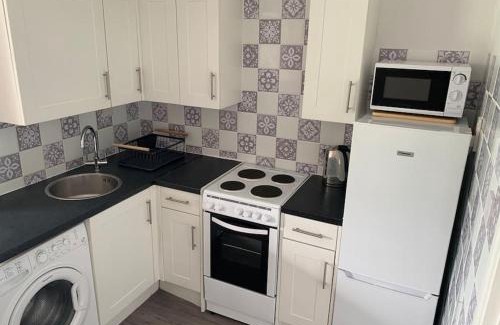 Great Yarmouth Ski Chalet | Hugo's hideaway Free WIFI