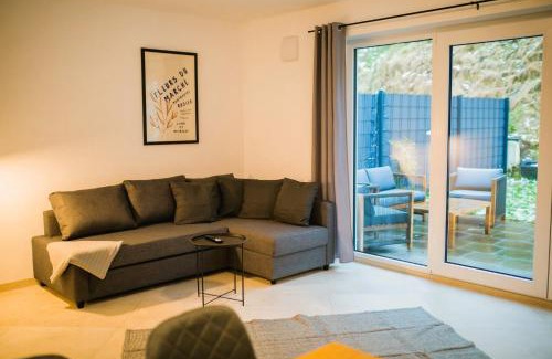 Schonberg House | HUGOS Design House am Waldrand - ruhig & modern