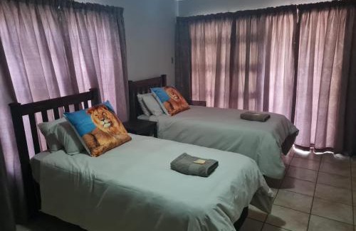 Vanderbijlpark Apartment | Huis Afrika