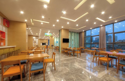 Xindu Hotel | Huiyue Hotel