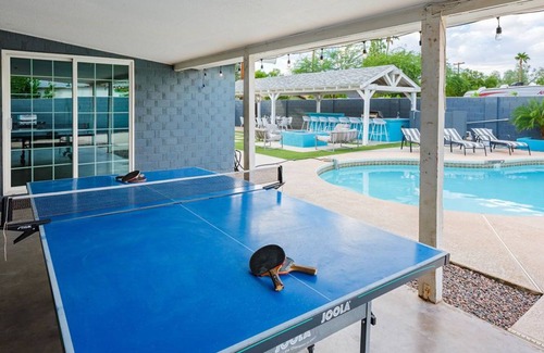 Scottsdale Estates Ten House | HUMBLE ABODE: POOL + SPA + PING PONG + FIRE PIT