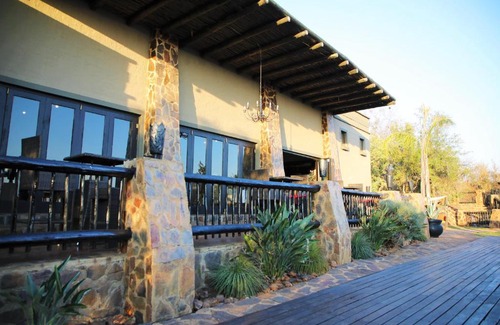 Beestekraal Cabin | Humdani Game Lodge