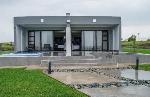 Hennenman Cabin | Humdani Safaris Free State