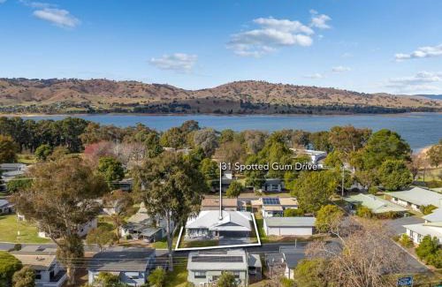 Lake Hume Village House | Hume Haven