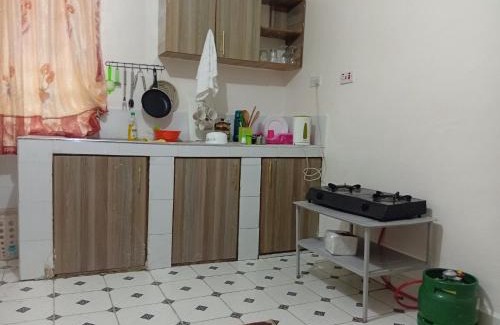 Naro Moru Apartment | Humility - Olive