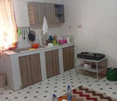 Naro Moru Apartment | Humility - Olive