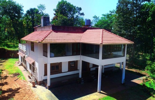 Thavinhal Resort | Humming Breeze Nature Retreat