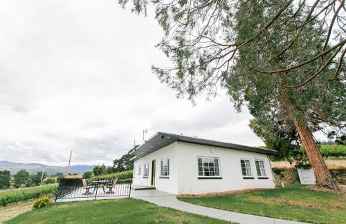 Medford Bed & Breakfast | Hummingbird Estate