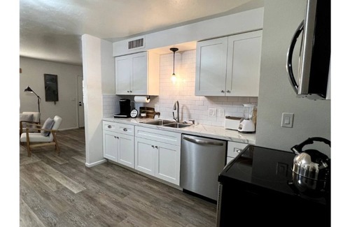 Sahuarita House | Hummingbird Haven - Cozy, quiet 2 bedroom Condo.