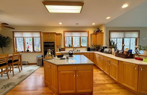 Hinsdale House | Hummingbird Haven is a Berkshires Retreat surrounded by Nature and Local Charm.