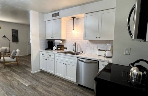 Sahuarita Apartment | Hummingbird Haven Retreat - Quiet 2 bedroom Town