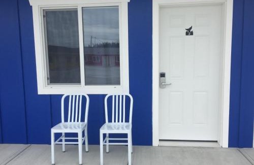 Port McNeill Hotel | Humpback Inn