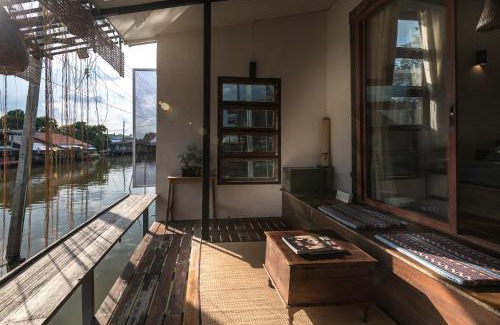 Bang Kruai Hotel | Humz Canal Stay