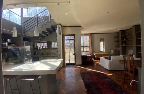Magaliesberg House | Huna House