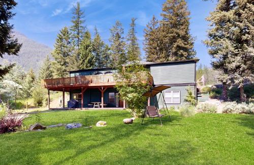 Whitefish House | Hungry Horse Hideout - Lower Level