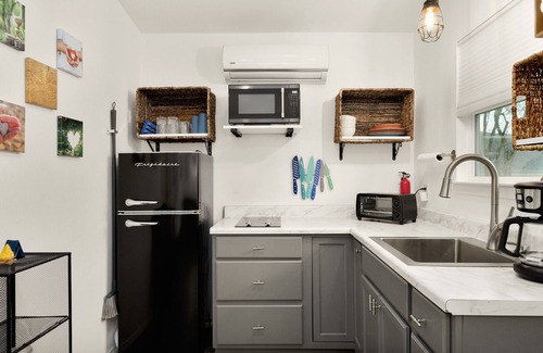 New Braunfels House | Hunka Hunka River Cabin Retreat