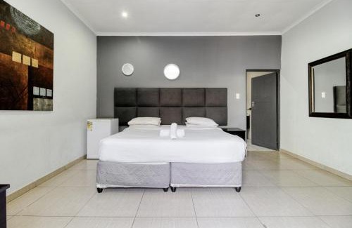 Greater Johannesburg Metropolitan Area Hotel | Hunni Hotel Melrose Edge