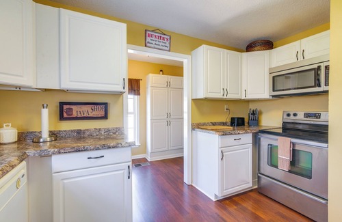 Tunica Cabin | 'Hunt, Fish & Enjoy' Retreat Near Tunica Lake