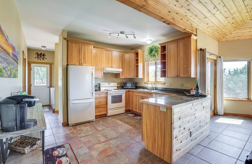 Hotchkiss House | Hunt, Fish & Explore: Mtn-View Home in Hotchkiss