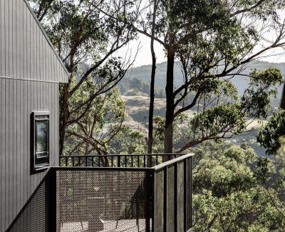 Glen Huon Bed & Breakfast | Hunter Huon Valley Cabin Two